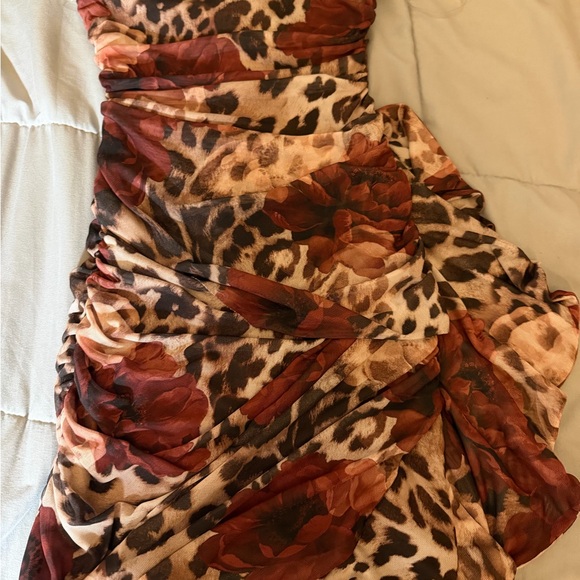 Leopard Floral Strapless Mini Dress - Picture 4 of 6